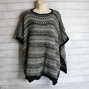 Accessory St New York Women's Sweater Knit Poncho Cape Wrap Gray Black